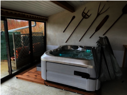 Spa Jacuzzi ® J-315 installation La Maison De La Pose Région Géruge  Jura