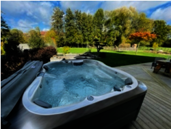 Spa Jacuzzi ® J-355 installation La Maison De La Pose région Dole