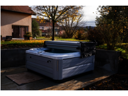 SPA J 475 Jacuzzi ® Region THOIRIA 39