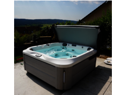 SPA J 335 Jacuzzi ® Region LONS LE SAUNIER 39000