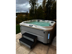 Spa Jacuzzi  J 335 Région Prémanon 39220
